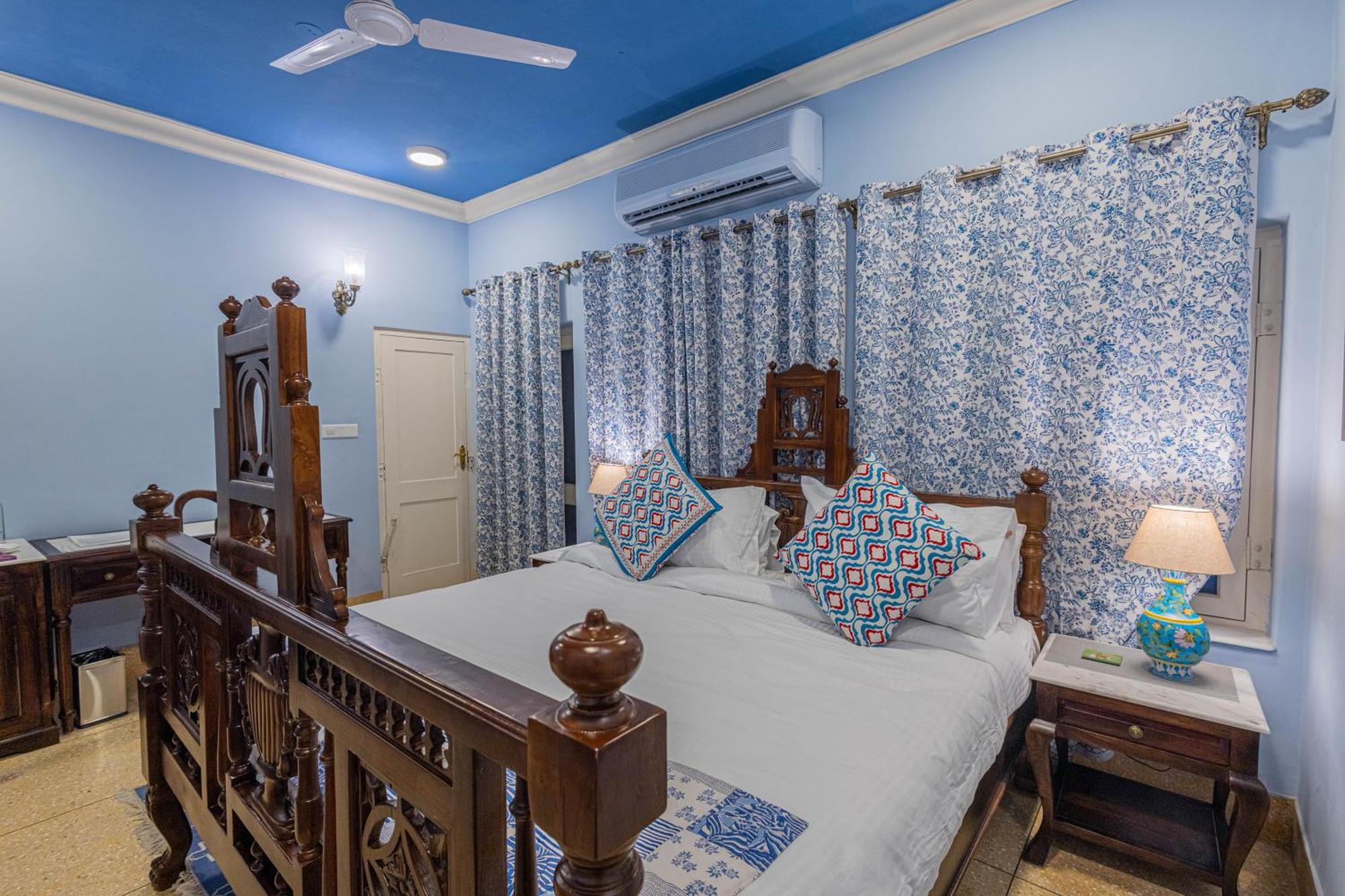 Hotel Sheel Mahal- Near Hawa Mahal Dźajpur Zewnętrze zdjęcie
