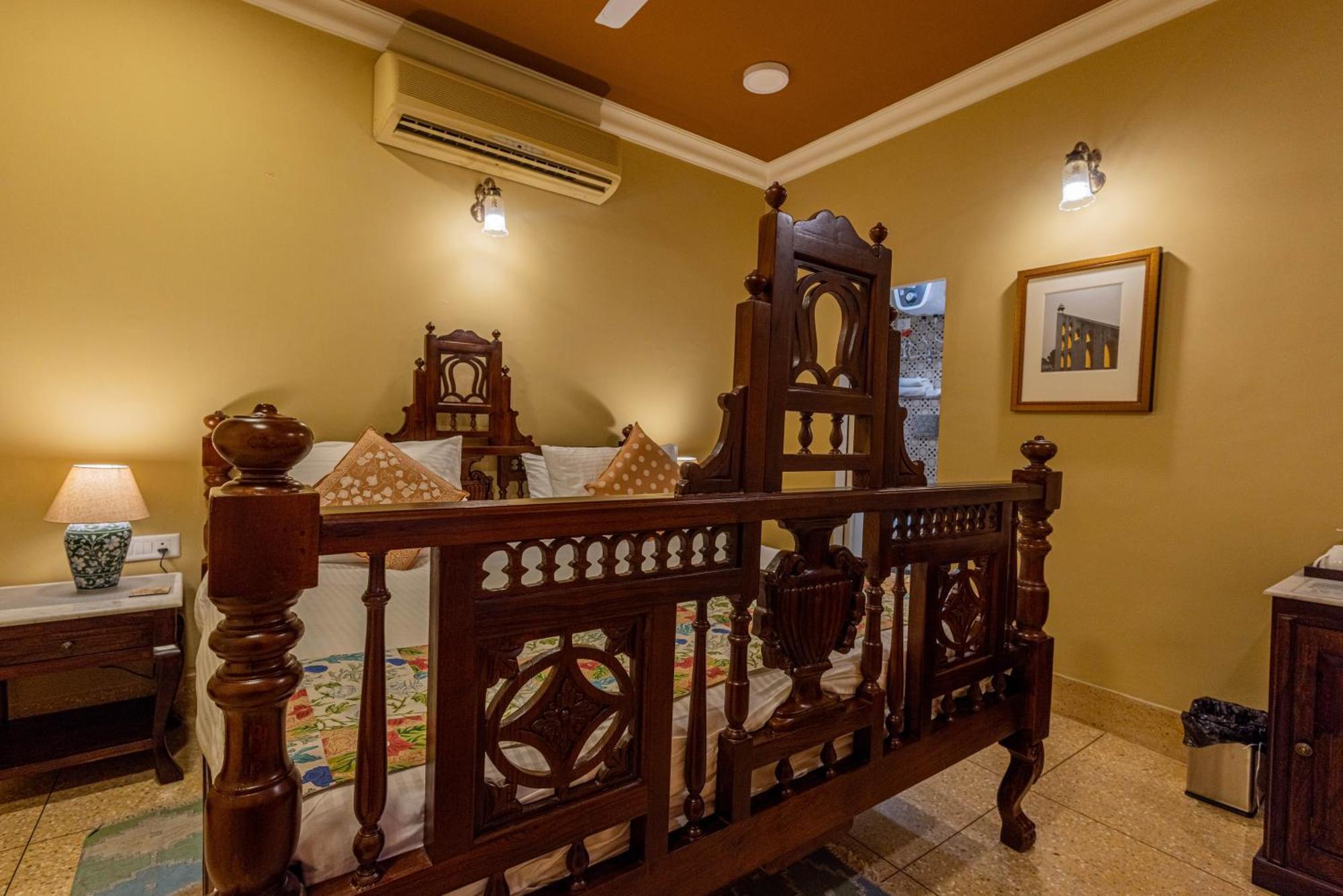 Hotel Sheel Mahal- Near Hawa Mahal Dźajpur Zewnętrze zdjęcie