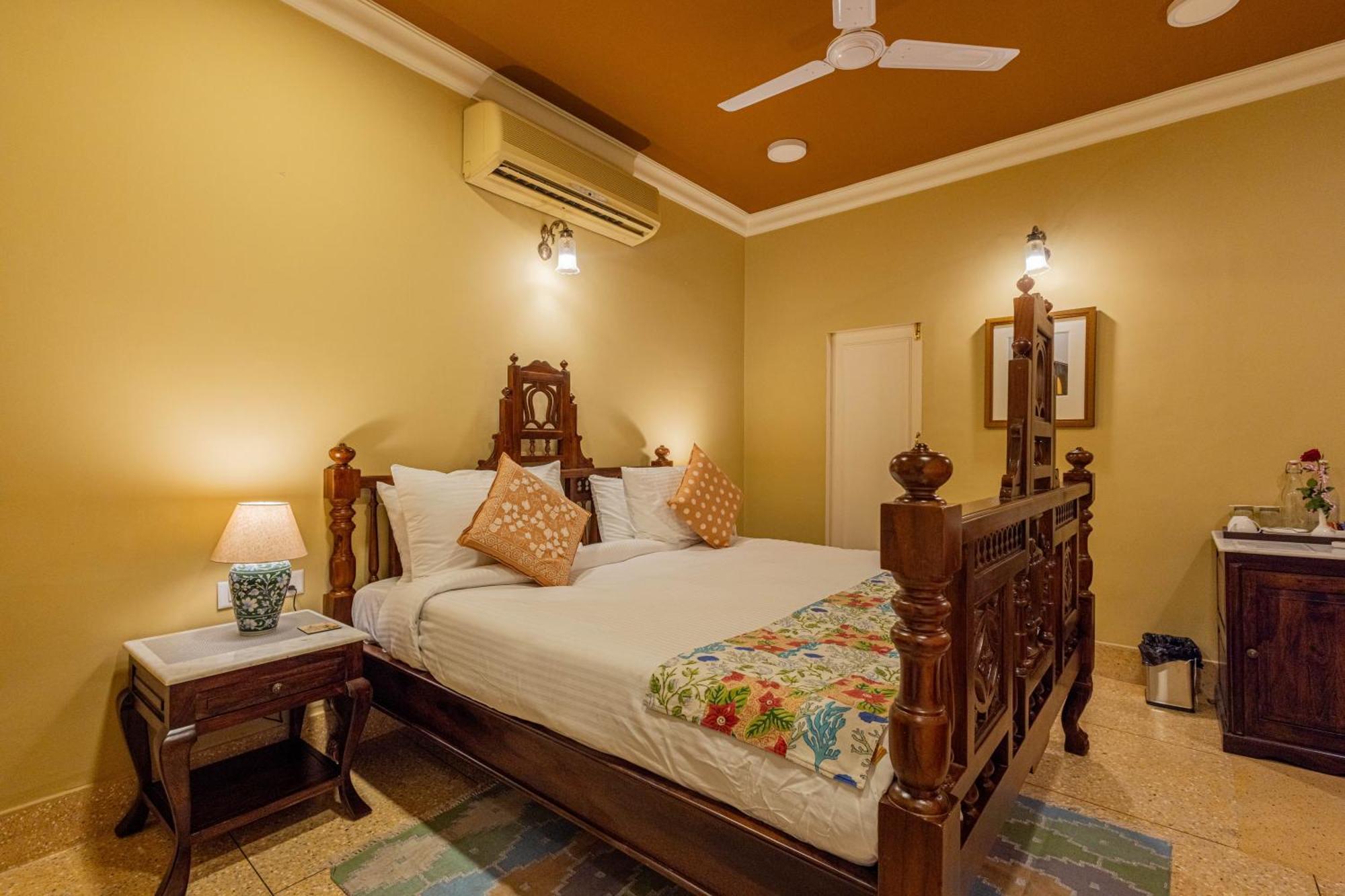 Hotel Sheel Mahal- Near Hawa Mahal Dźajpur Zewnętrze zdjęcie